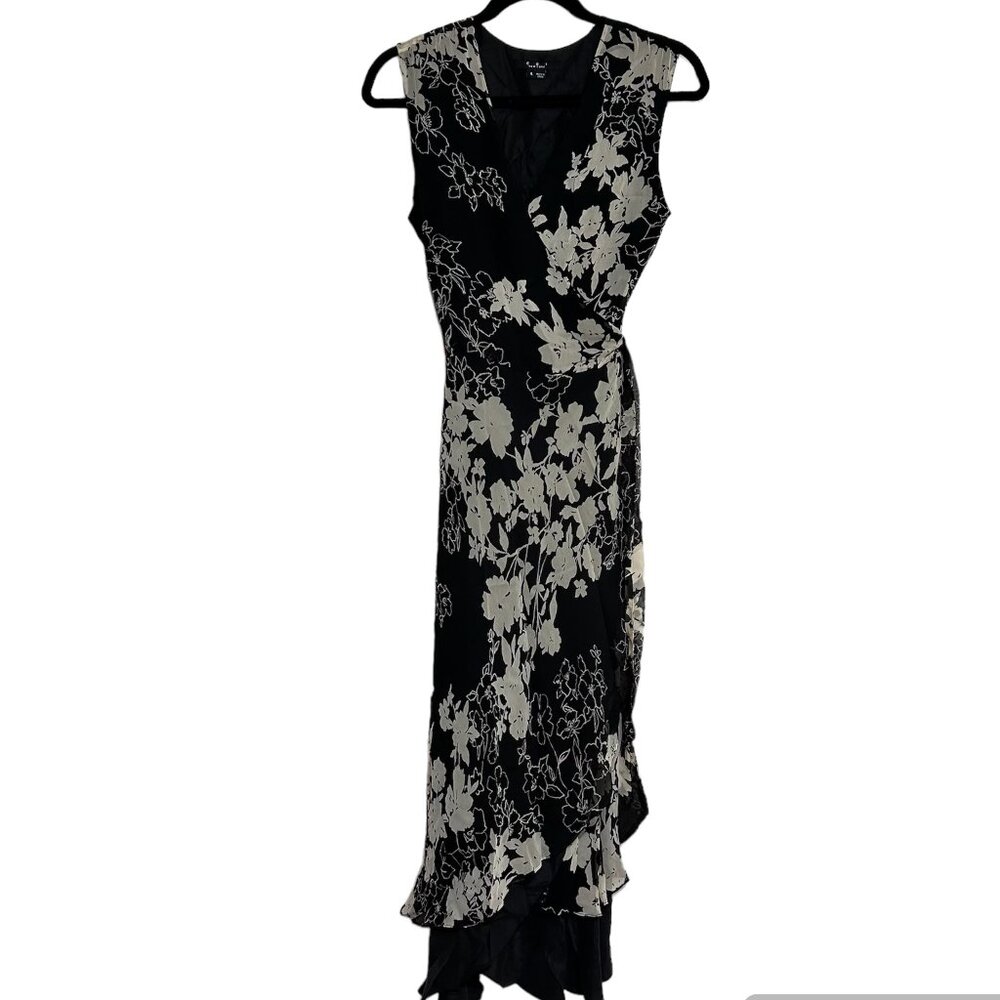 ECI Wrap Floral Dress Size 4